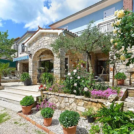 Biserka 2240 Appartamento